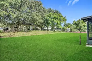 745 Mentmore Cir, Deltona, FL 32738 - Photo 35