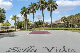 900 Las Fuentes Dr, Kissimmee, FL 34746 - Photo 29