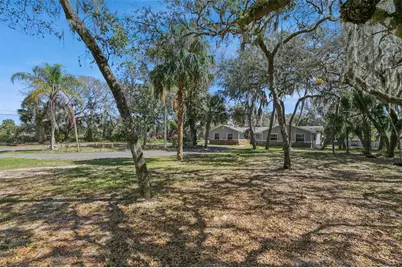 1135 E State Road 46, Geneva, FL 32732 - Photo 5