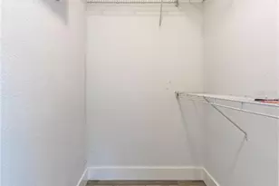 1208 Roscomare Ave, Orlando, FL 32806 - Photo 23