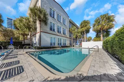 701 Mirror Lake Dr N Drive N #118, Saint Petersburg, FL 33701 - Photo 23
