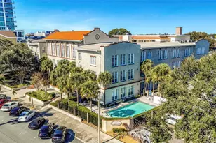 701 Mirror Lake Dr N Dr N, Saint Petersburg, FL 33701 - Photo 3