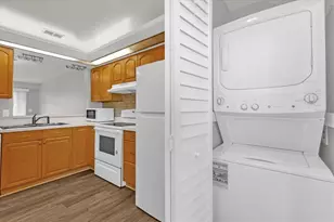 3012 S Semoran Blvd, Orlando, FL 32822 - Photo 7