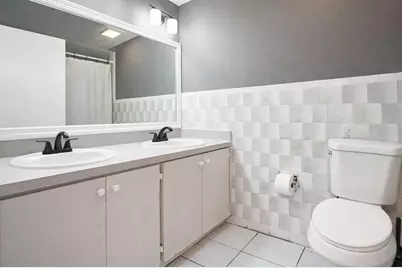 7439 Wayland Boulevard, Orlando, FL 32807 - Photo 15