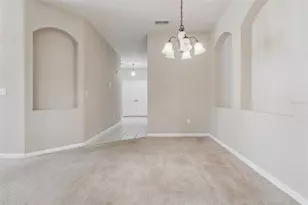 3001 Laurel Park Ln, Kissimmee, FL 34741 - Photo 11