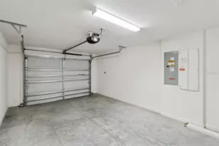 7548 Kuenher Ct, The Villages, FL 34762 - Photo 13