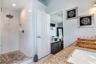 413 Paloma Dr, Davenport, FL 33837 - Photo 11