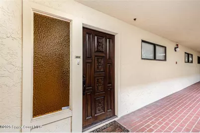 525 Indian River Avenue #303, Titusville, FL 32796 - Photo 5