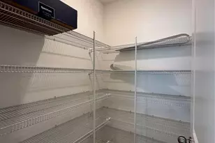 7157 Samuel Ivy Dr, Tampa, FL 33619 - Photo 9