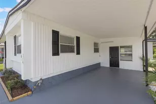 814 Roseapple Ave, Lady Lake, FL 32159 - Photo 3