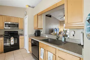 10735 Lake Ralph Dr, Clermont, FL 34711 - Photo 7