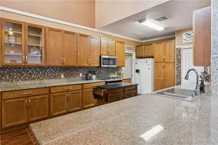 2606 Royal Fern Pl, Kissimmee, FL 34758 - Photo 3