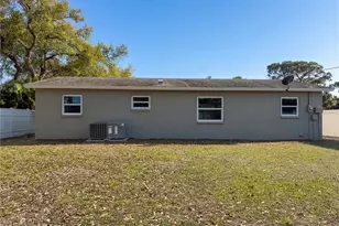 737 Gulf Coast Blvd, Venice, FL 34285 - Photo 5