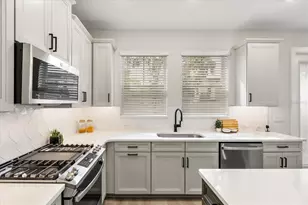 2302 Depauw Ave, Orlando, FL 32804 - Photo 7