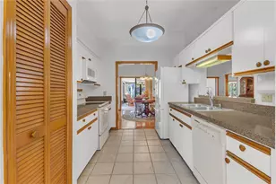 1011 W Pebble Beach Cir, Winter Springs, FL 32708 - Photo 9