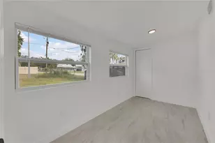 1121 Illinois Ave, Saint Cloud, FL 34769 - Photo 9