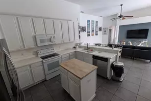 8149 Moritz Ct, Orlando, FL 32825 - Photo 5