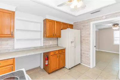 885 W Wisconsin Avenue, Orange City, FL 32763 - Photo 11