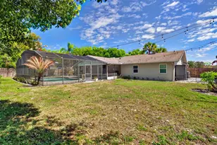 4472 Winderlakes Dr, Orlando, FL 32835 - Photo 41