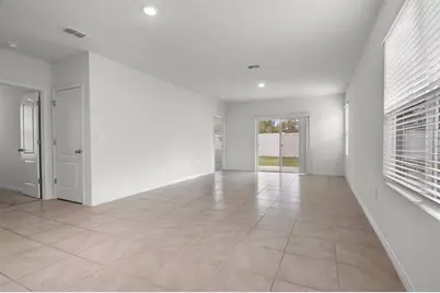 1038 Victoria Parc Avenue, Orange City, FL 32763 - Photo 9