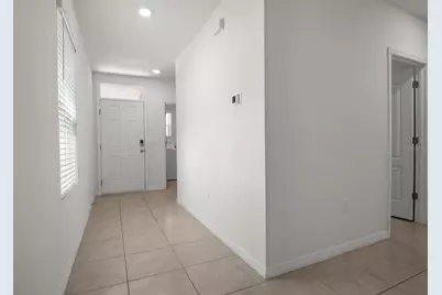 1038 Victoria Parc Avenue, Orange City, FL 32763 - Photo 3