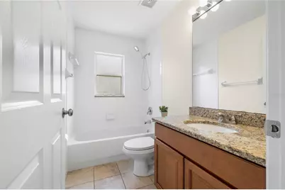 1240 Vinetree Drive, Brandon, FL 33510 - Photo 25