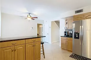 3114 W Paris St, Tampa, FL 33614 - Photo 5