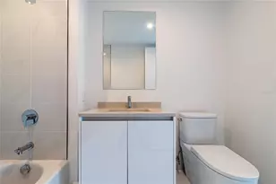 400 Central Ave, Saint Petersburg, FL 33701 - Photo 31