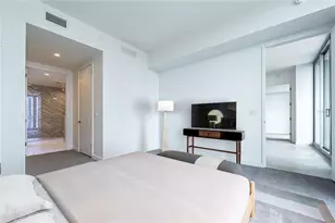 400 Central Ave, Saint Petersburg, FL 33701 - Photo 21