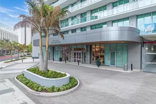 400 Central Ave, Saint Petersburg, FL 33701 - Photo 5