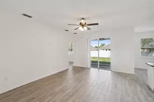 140 Highland Meadows St, Davenport, FL 33837 - Photo 5