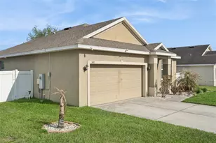 140 Highland Meadows St, Davenport, FL 33837 - Photo 3