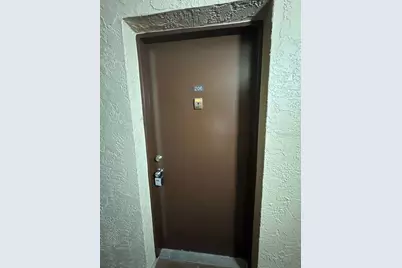 2050 Oleander Boulevard #10-206, Fort Pierce, FL 34950 - Photo 3