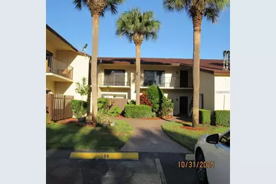 2050 Oleander Boulevard #10-206, Fort Pierce, FL 34950 - Photo 1