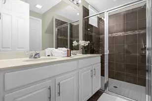 1555 Carey Palm Cir, Kissimmee, FL 34747 - Photo 33