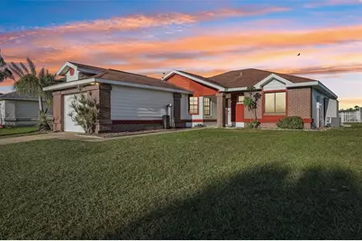 118 Pinewood Circle, Kissimmee, FL 34743 - Photo 1