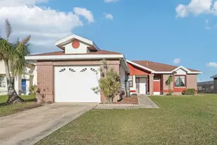118 Pinewood Cir, Kissimmee, FL 34743 - Photo 3
