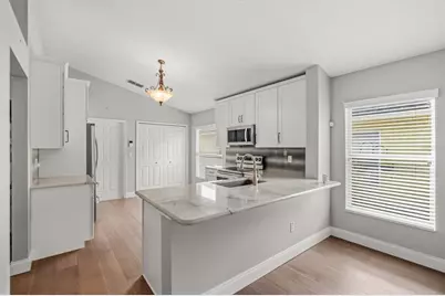 5544 Misty Wood Court, Oviedo, FL 32765 - Photo 9