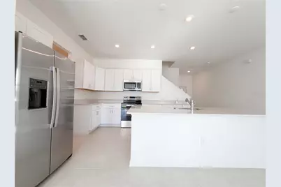 9443 Gulf Shore Terrace, Parrish, FL 34219 - Photo 11