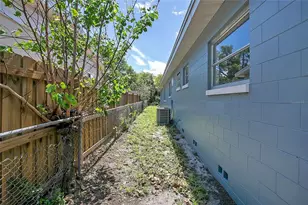 1951 S Crystal Lake Dr, Orlando, FL 32806 - Photo 29