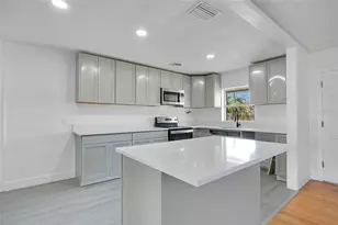 1951 S Crystal Lake Dr, Orlando, FL 32806 - Photo 13