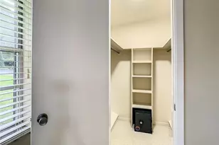 9999 Lake Georgia Dr, Orlando, FL 32817 - Photo 11