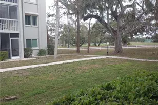 1310 Glen Oaks Dr E, Sarasota, FL 34232 - Photo 17