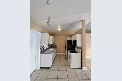 902 N Thacker Avenue, Kissimmee, FL 34741 - Photo 13