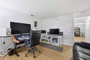 627 Woodland Creek Blvd, Kissimmee, FL 34744 - Photo 9