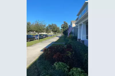 15334 Murcott Blossom Boulevard, Winter Garden, FL 34787 - Photo 3