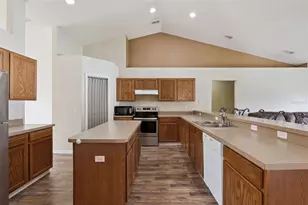 1111 Chichester Ct, Kissimmee, FL 34758 - Photo 11