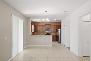 3721 Maidencain St, Clermont, FL 34714 - Photo 9