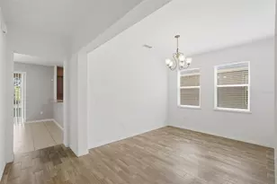 3721 Maidencain St, Clermont, FL 34714 - Photo 5