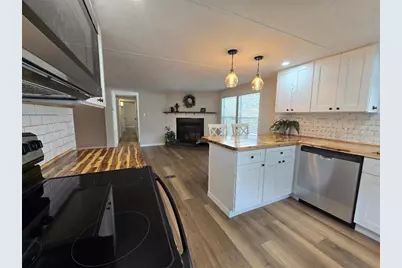 8341 Highpoint Boulevard, Brooksville, FL 34613 - Photo 7